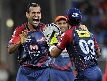 Delhi take on RCB as race for last four spot heats up